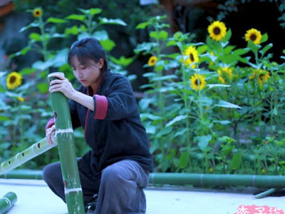 Connecting with Nature - 8 million followers on YouTube