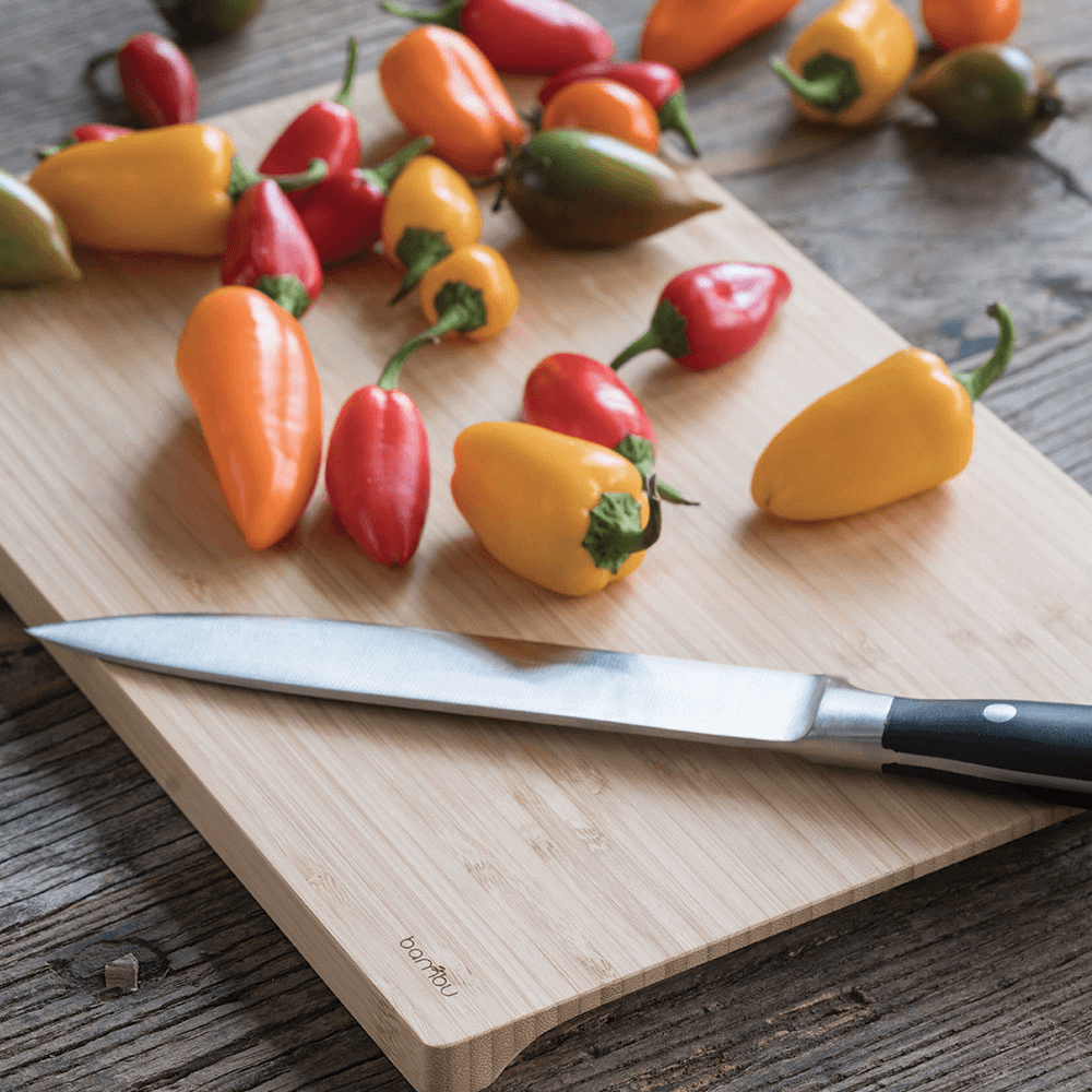 Is Bamboo Good For Cutting Boards? Some Say It's The Best. - bambu